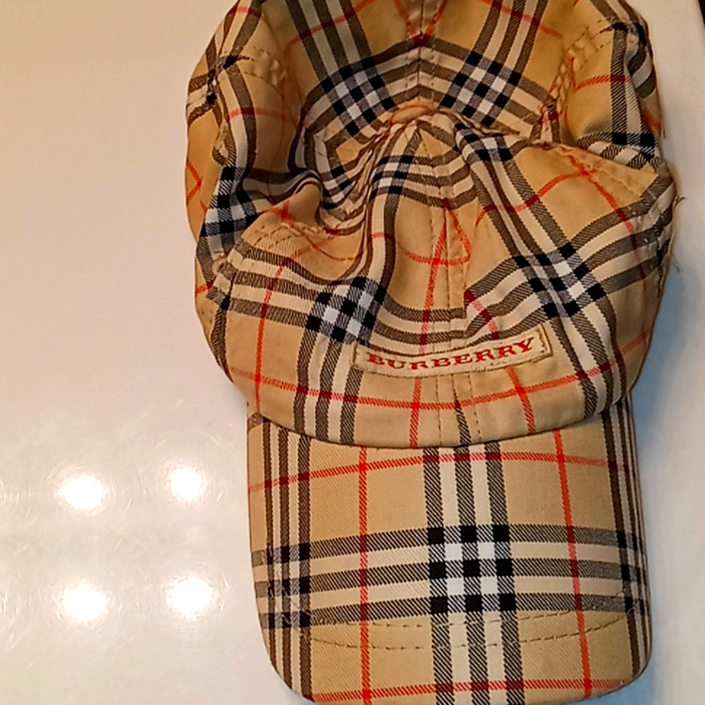 COPY - Vintage burberry hat